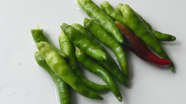 ピリ辛 特製青唐辛子醤油 決め手は辛みエキスの抽出方法にあり